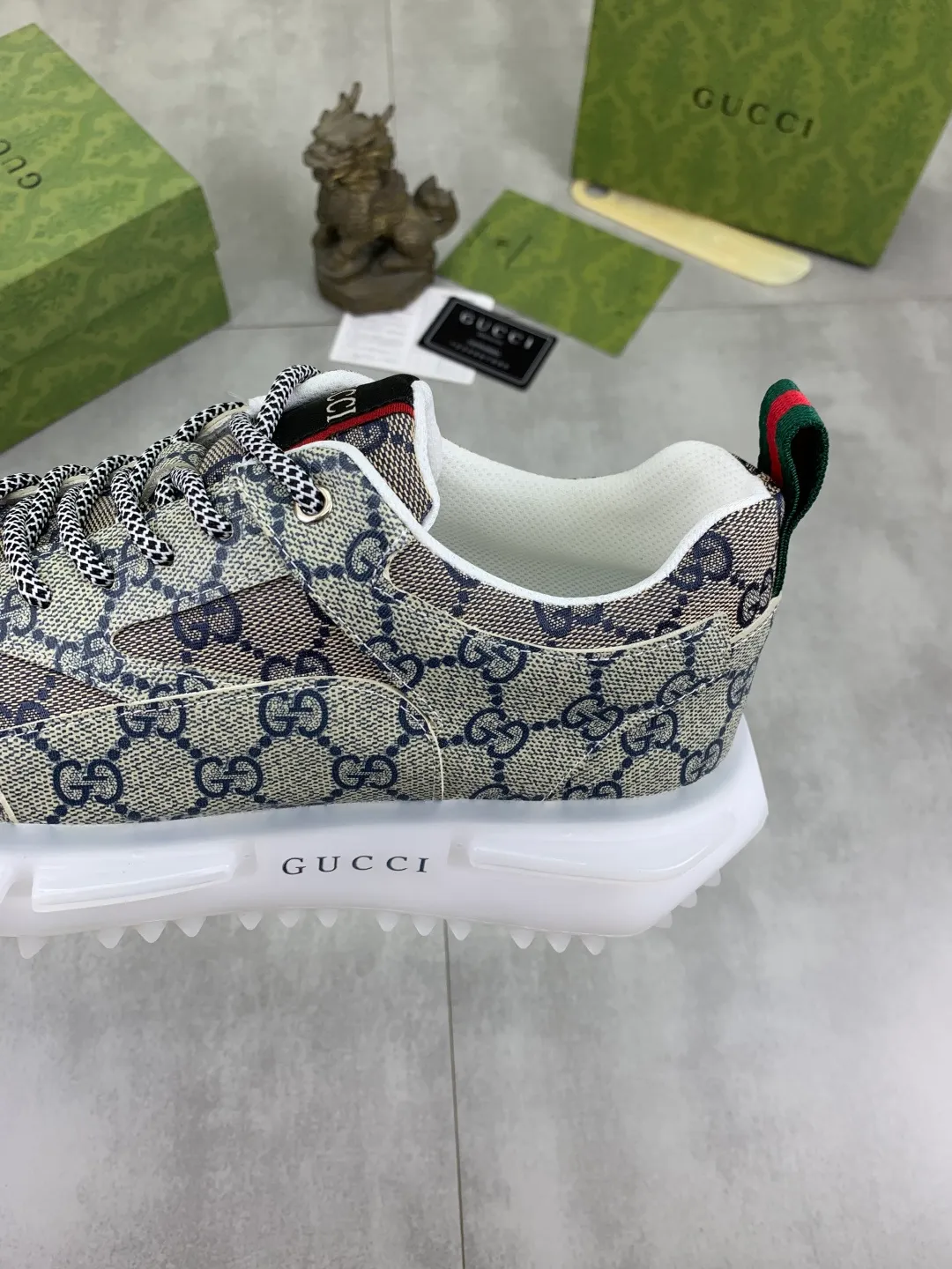 Men's men's shoes 💰P440💰 [New model] (GUCCI) official website's latest 🎁🎁casual and fashionable men's shoes 👟, hot style 💥 style is simple and elegant, exclusive for trendy men. Unique official website's latest brand double G elements Original 👑Gucci decoration, fashionable and generous, the fabric is original frosted calfskin✅Fully imported first-layer pigskin lining, the official website specifies wear-resistant, lightweight original rubber casual outsole, the classic model is taken in real life🎬38-44 3️⃣ colors available
